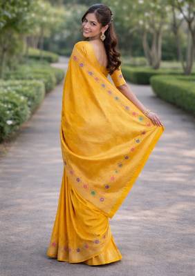 Yeloow silk blend banarasi saree with unstitched blouse piece 4