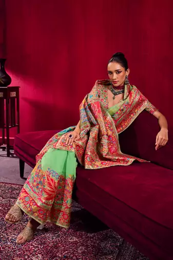 parrot green modal pashmina handloom zari weaving saree with blouse