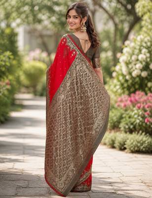 Red silk blend banarasi saree with unstitched blouse piece 3