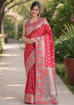 Pink silk blend banarasi saree with unstitched blouse piece 2