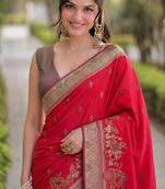 Pink silk blend banarasi saree with unstitched blouse piece