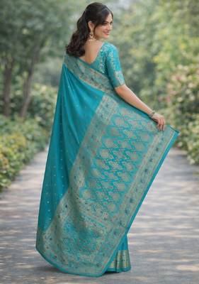 Rama silk blend banarasi saree with unstitched blouse piece 4