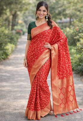 Red silk blend banarasi saree with unstitched blouse piece 3