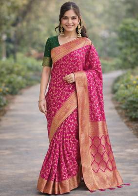 Pink silk blend banarasi saree with unstitched blouse piece 3