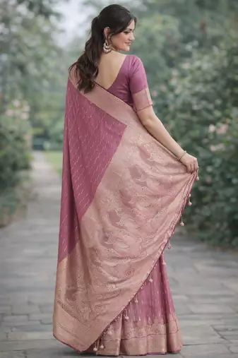 Onion silk blend banarasi saree with unstitched blouse piece