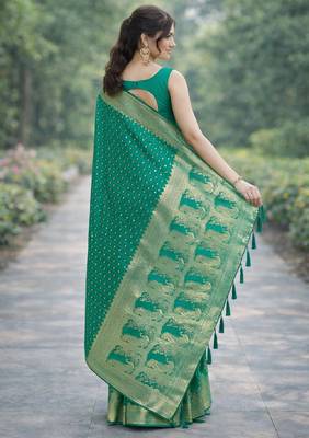 Teal green silk blend banarasi saree with unstitched blouse piece 4