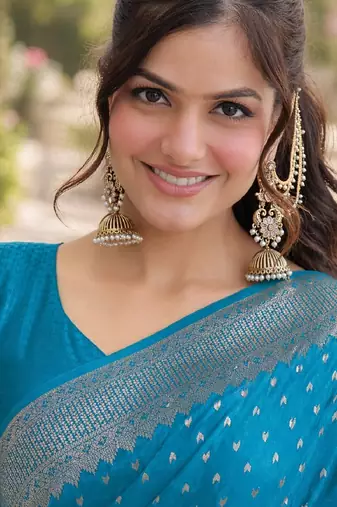 Rama soft silk banarasi jacuard work designer party wear saree with unstitched blouse piece