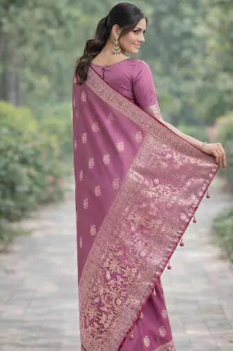Onion pink silk blend banarasi saree with unstitched blouse piece