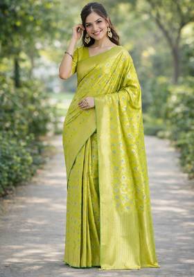 Parrot green silk blend banarasi saree with unstitched blouse piece 3