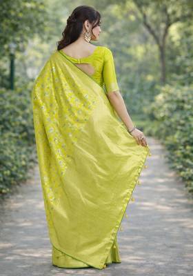 Parrot green silk blend banarasi saree with unstitched blouse piece 4