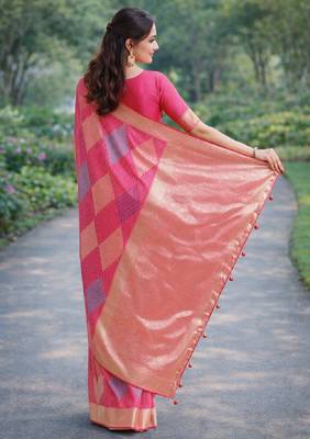 Light pink silk blend banarasi saree with unstitched blouse piece 4