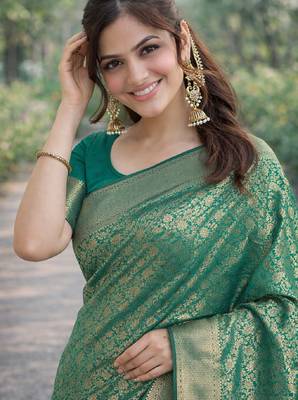 Rama silk blend banarasi saree with unstitched blouse piece 1