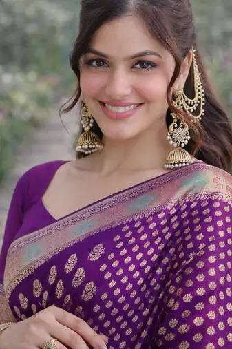 Wine silk blend banarasi saree with unstitched blouse piece