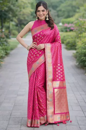 Pink silk blend banarasi saree with unstitched blouse piece