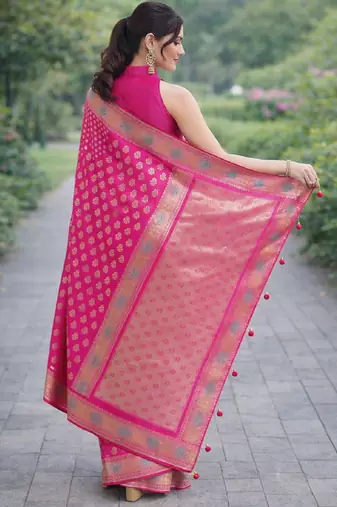 Pink silk blend banarasi saree with unstitched blouse piece