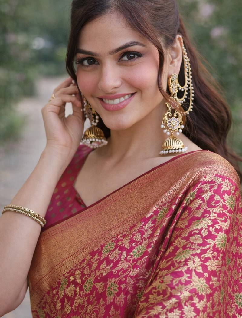 Pink soft silk banarasi jacuard work designer party wear saree with unstitched blouse piece
