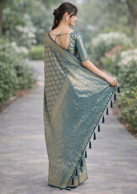 Rama silk blend banarasi saree with unstitched blouse piece 4