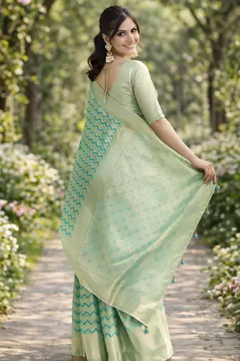 Rama silk blend banarasi saree with unstitched blouse piece