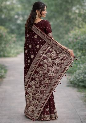 Maroon silk blend banarasi saree with unstitched blouse piece 4