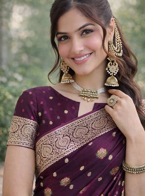 Wine silk blend banarasi saree with unstitched blouse piece 2