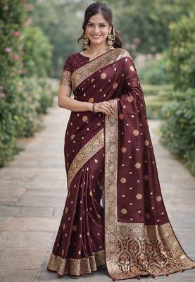 Maroon silk blend banarasi saree with unstitched blouse piece 3