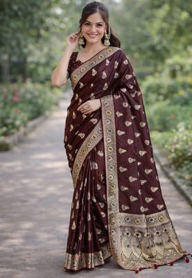 Maroon silk blend banarasi saree with unstitched blouse piece 3