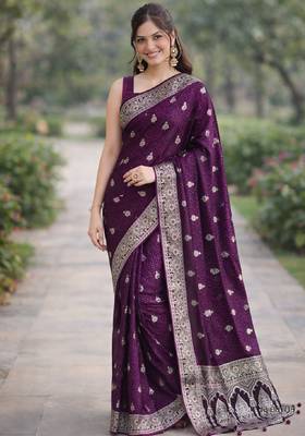 Wine silk blend banarasi saree with unstitched blouse piece 3