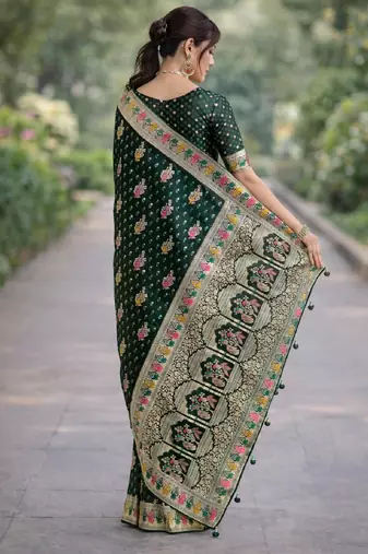 Green silk blend banarasi saree with unstitched blouse piece