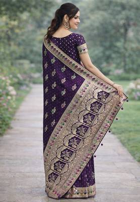 Plum silk blend banarasi saree with unstitched blouse piece 4