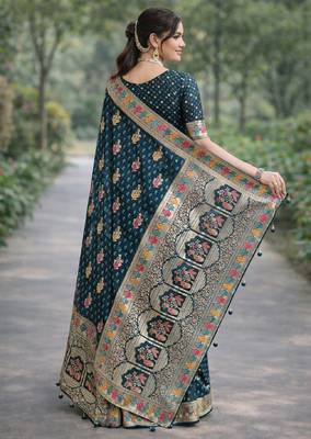 Rama silk blend banarasi saree with unstitched blouse piece 4