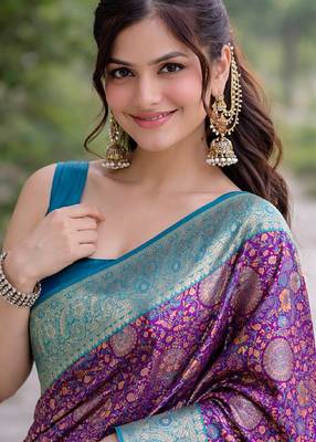 Wine silk blend banarasi saree with unstitched blouse piece 2