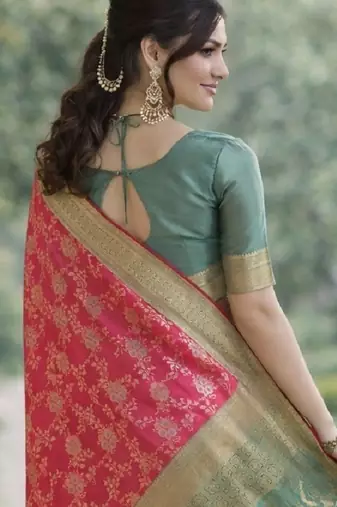 Pink silk blend banarasi saree with unstitched blouse piece