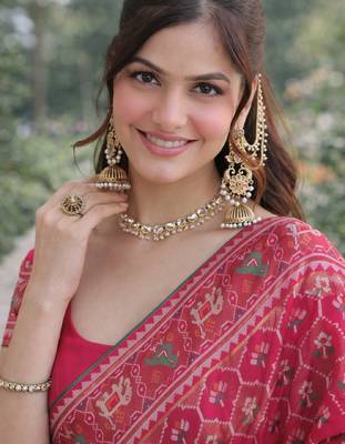 Pink silk blend banarasi saree with unstitched blouse piece 2