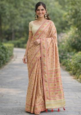 Cream silk blend banarasi saree with unstitched blouse piece 3
