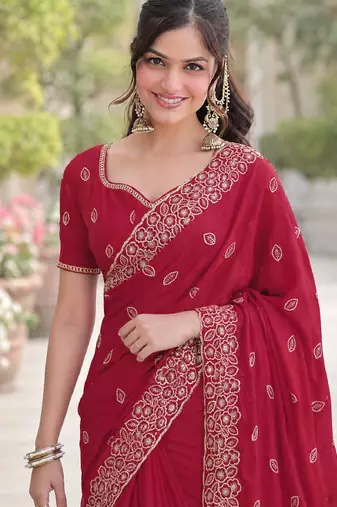 Pink georgette embroidery saree with unstitched blouse piece