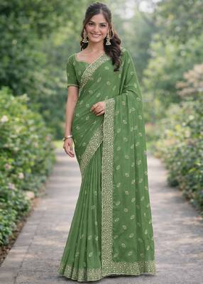 Pista georgette embroidery saree with unstitched blouse piece 3