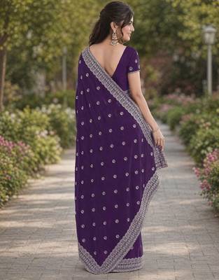 Purple georgette embroidery saree with unstitched blouse piece 4