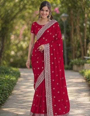 Pink georgette embroidery saree with unstitched blouse piece 2