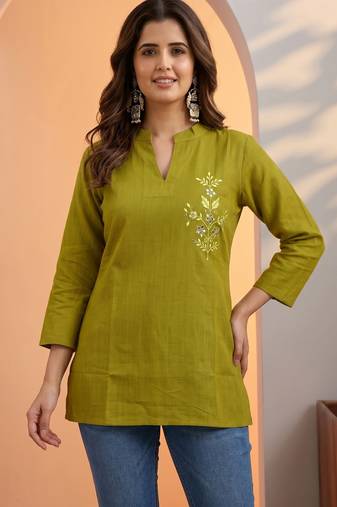Green silk cotton thread short kurti
