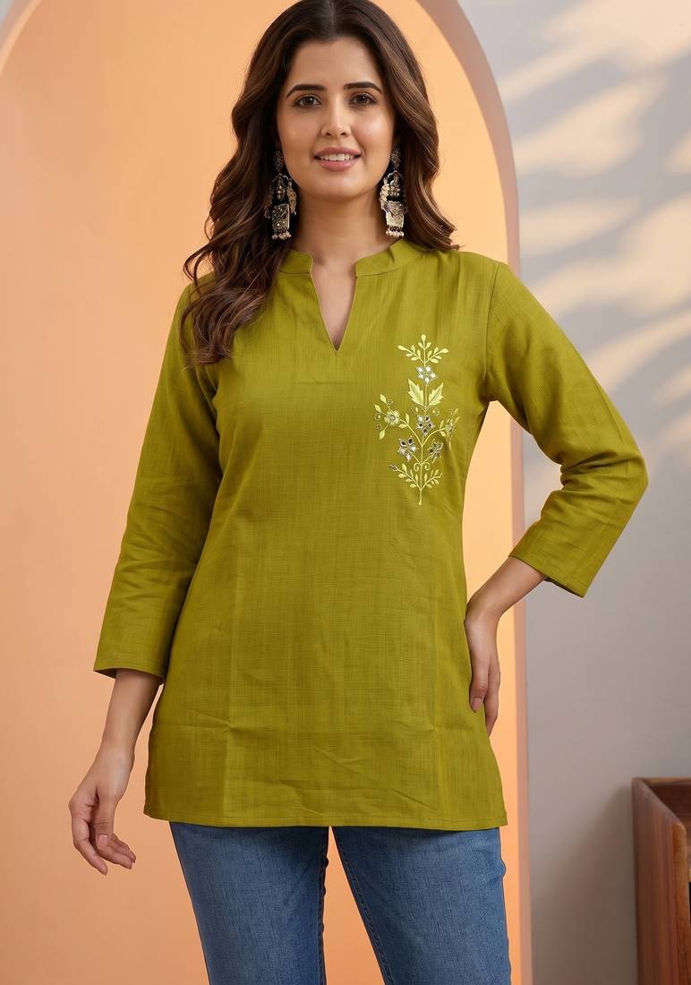 Green silk cotton thread short kurti
