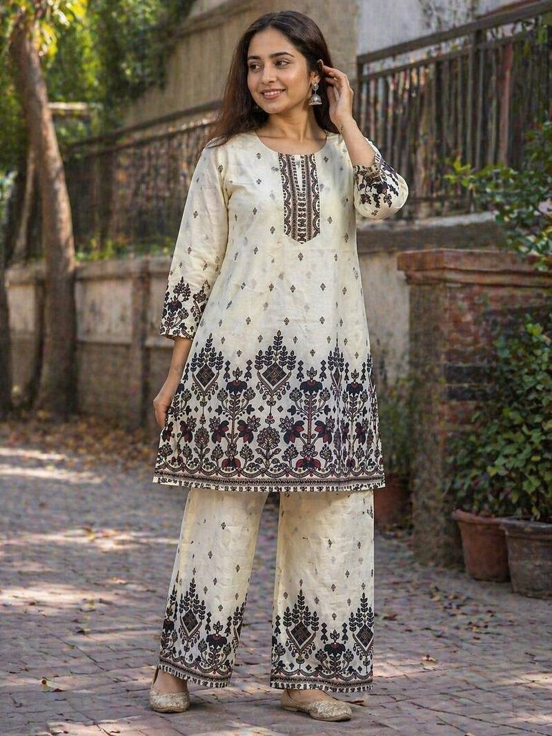 Off white malmal cotton printed co ord set