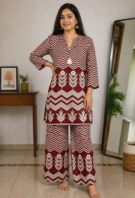 Mahroon malmal cotton printed co ord set 1