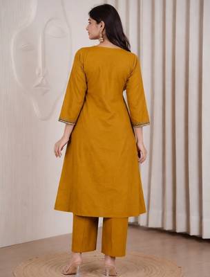 Mustard dhabu cotton a-line kurta set with applique handwork 5
