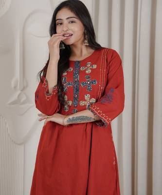 Brick red dhabu cotton a-line kurta set with applique handwork 2