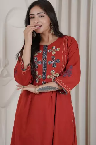 Brick red dhabu cotton a-line kurta set with applique handwork