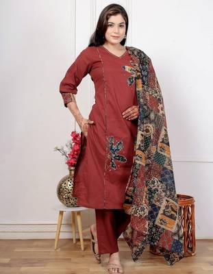Maroon cotton kurta set with patch handwork and printed dupatta     ethnic wear 1