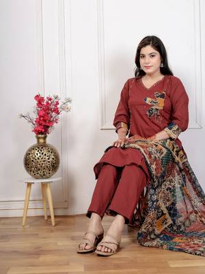 Maroon cotton kurta set with patch handwork and printed dupatta     ethnic wear 3