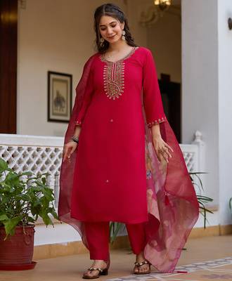 Women's red viscose chanderi silk sequin embroidered kurta pant set with organza dupatta 3