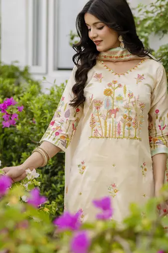 Women's cream viscose silk sequin & stone embroidered kurta pant set with printed silk dupatta