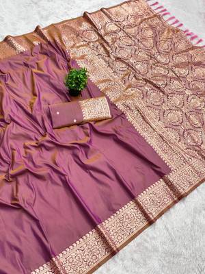 Light Magenta Color Zari Weaving Work art silk saree 3